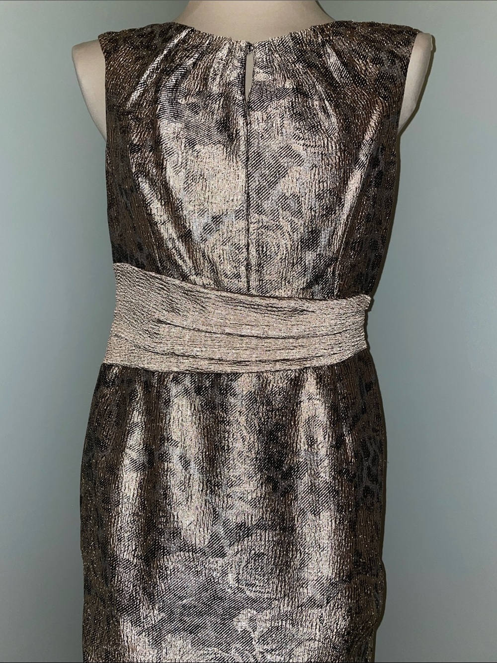 Ellen Tracy Metallic Bronze Sheath Dress with Textured Waistband. Size 8P